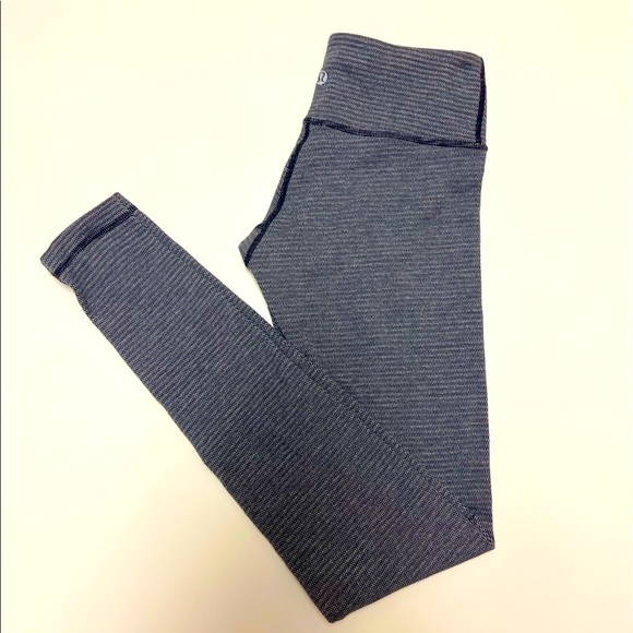 lululemon athletica Pants - Rare Reversible Lululemon Wunder Under Pants